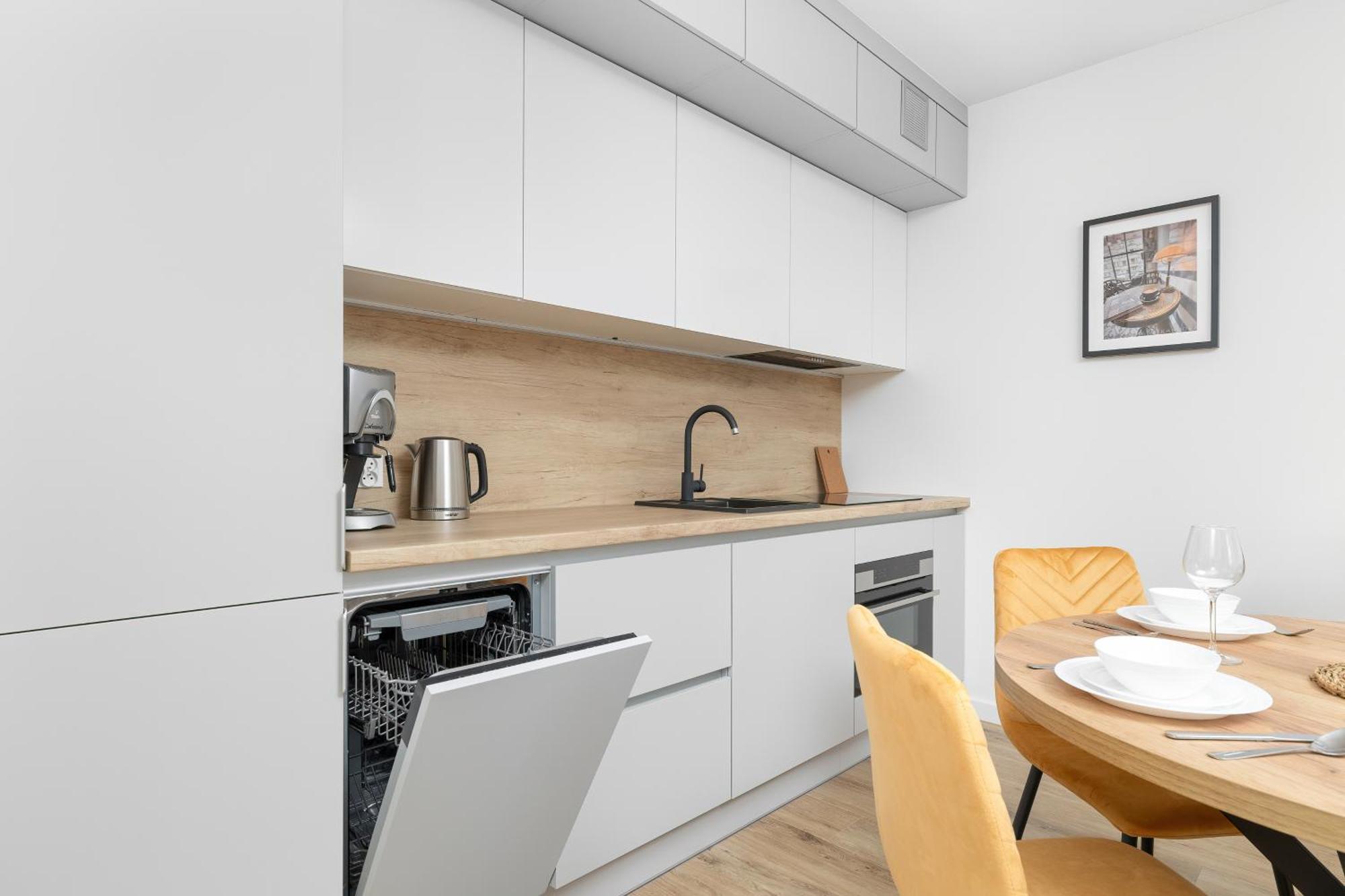 Szczecinski Apartament Kwiatkowskiego W Spokojnej Okolicy By Noclegi Renters Buitenkant foto
