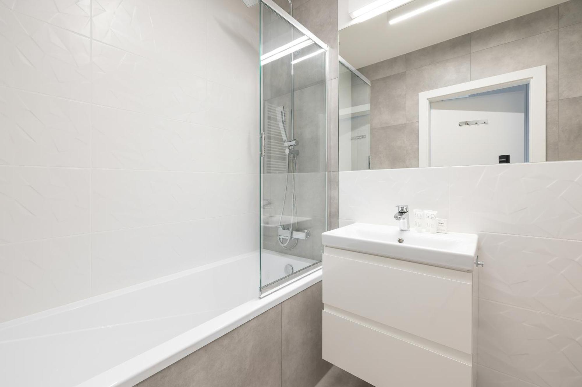 Szczecinski Apartament Kwiatkowskiego W Spokojnej Okolicy By Noclegi Renters Buitenkant foto